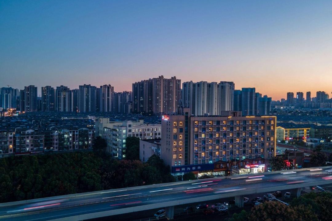 Photo of Others in Yu Hua