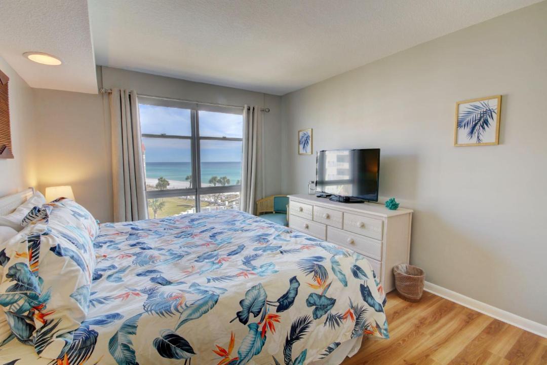Photo of Bedroom in Fort Walton Beach