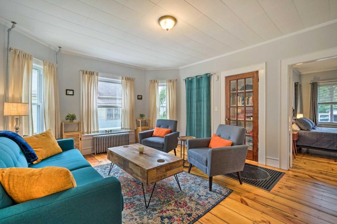 Photo of Livingroom in Keene