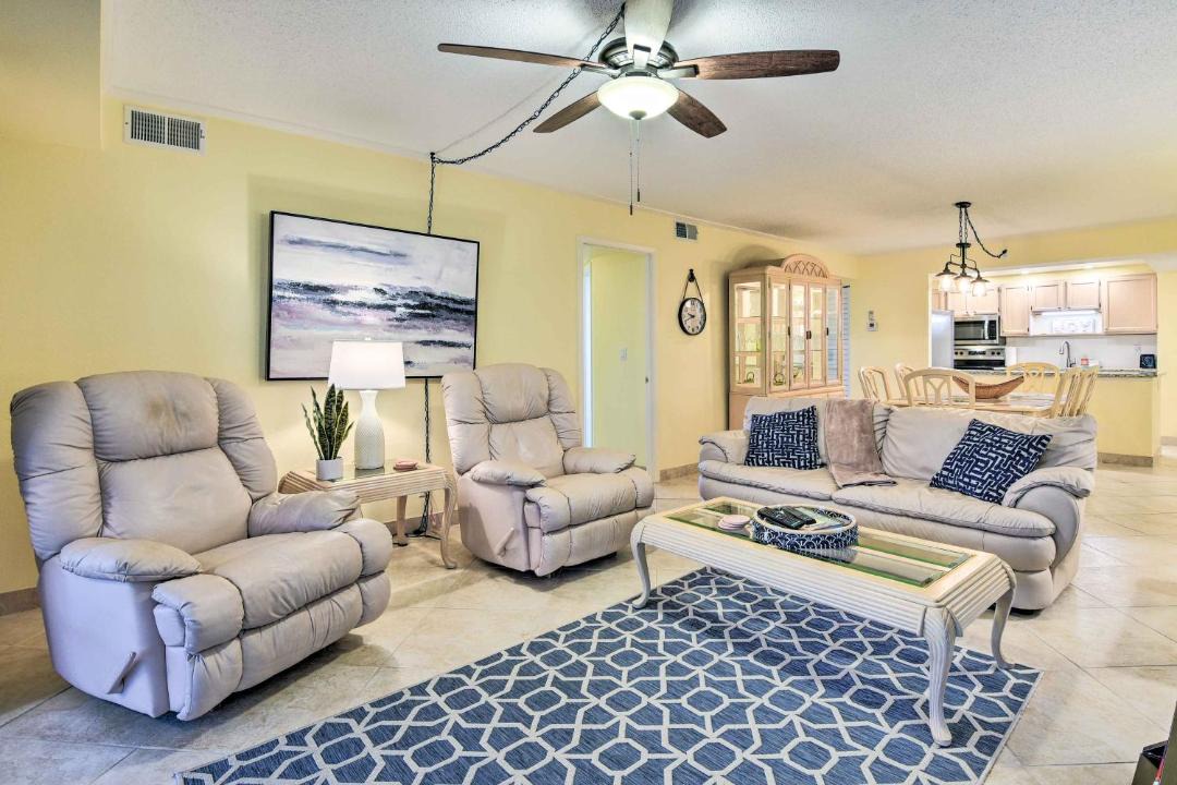 Photo of Livingroom in Siesta Key