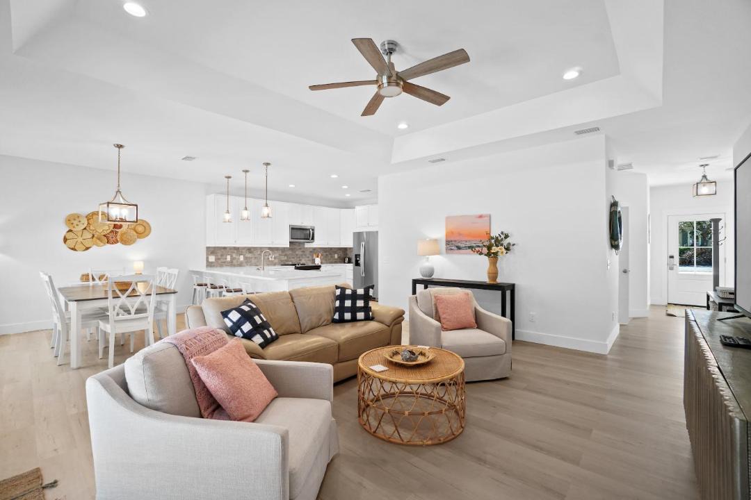 Photo of Livingroom in Riviera Beach