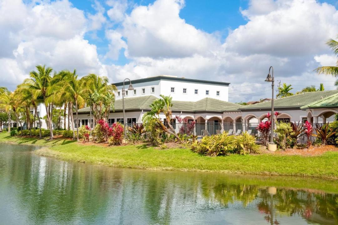 Photo of Buildings in Davie