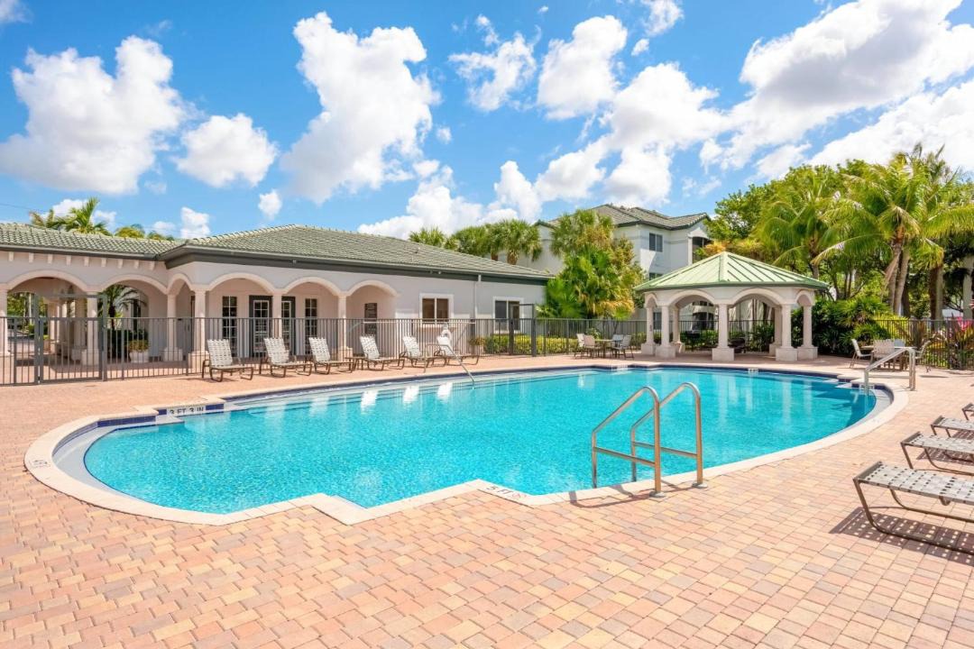 Photo of Outdoor in Davie