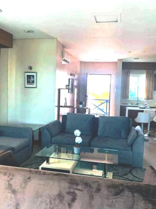 Photo of Livingroom in San Fernando