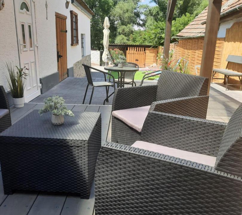 Photo of Patio Balcony in Dunaalmas