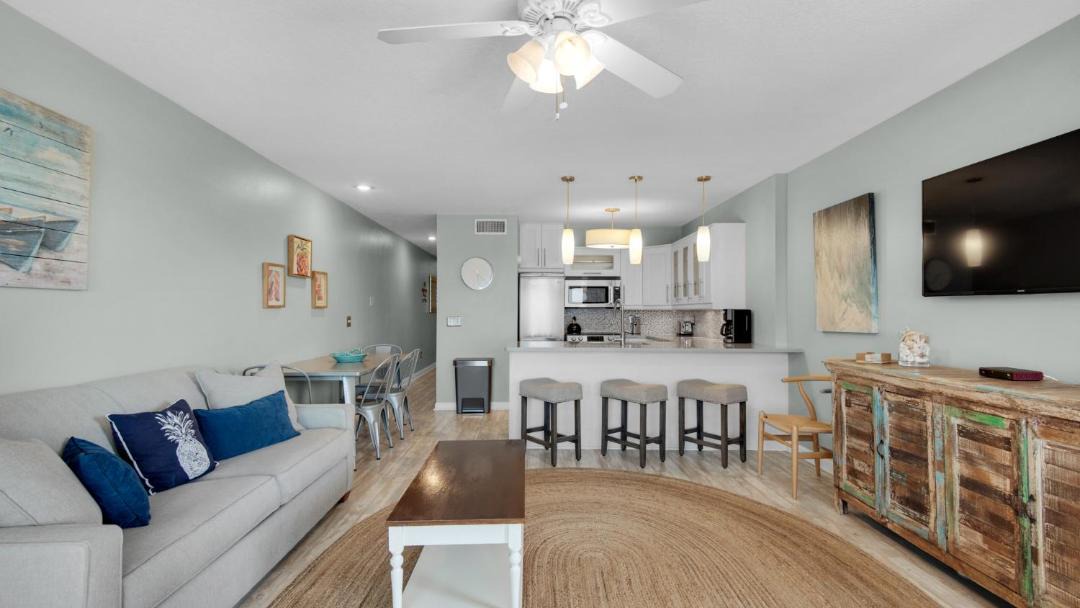 Photo of Livingroom in Seacrest