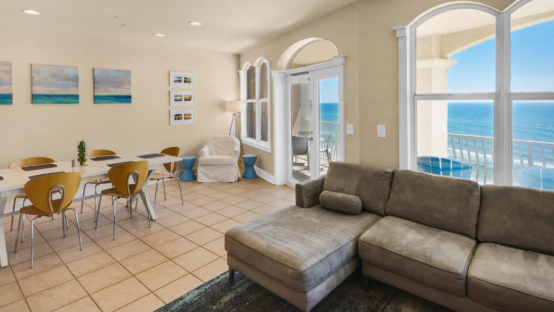 Photo of Livingroom in Seacrest