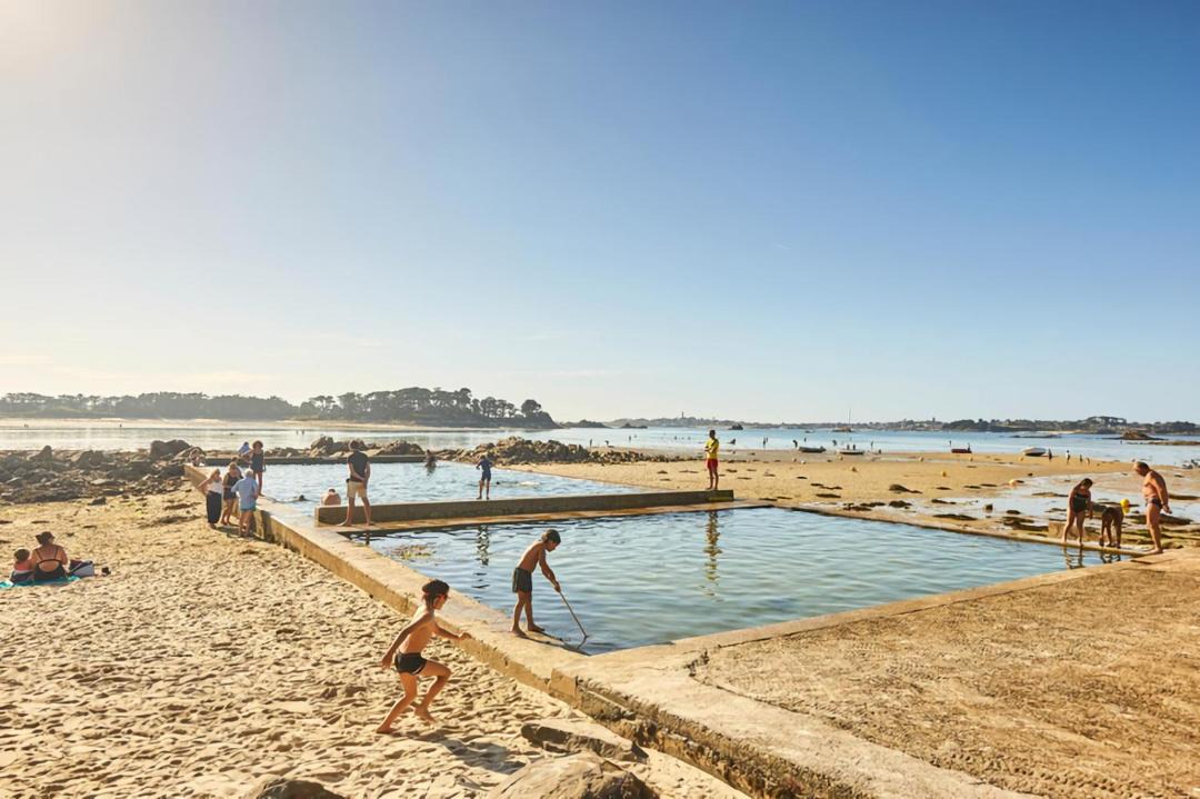 Photo of Others in Roscoff