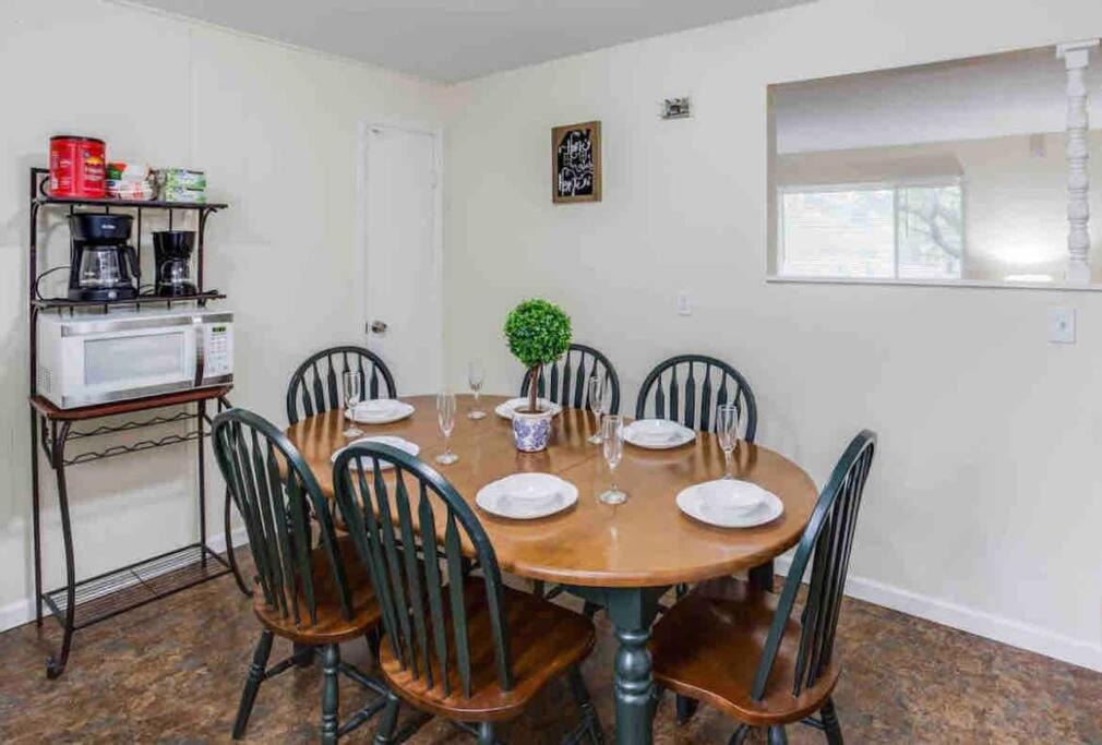 Photo of Livingroom in Rochester