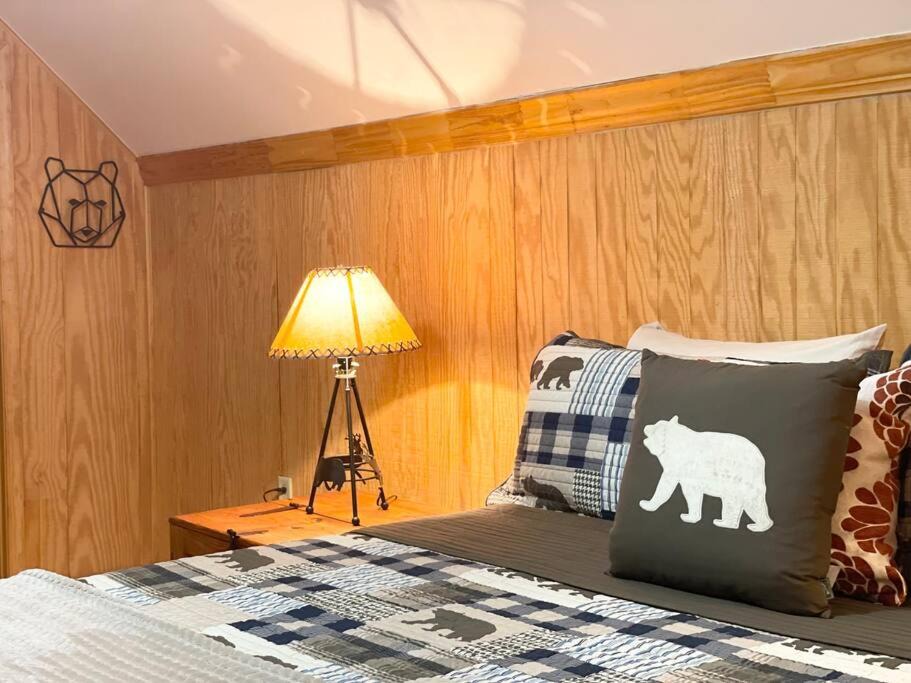 Photo of Bedroom in Basye