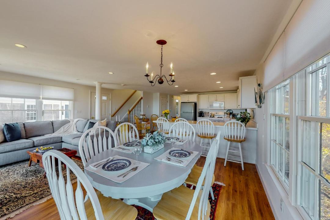Photo of Livingroom in Barnstable