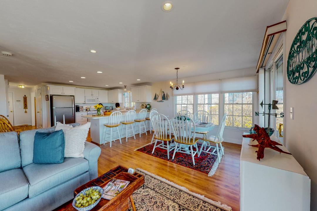 Photo of Livingroom in Barnstable