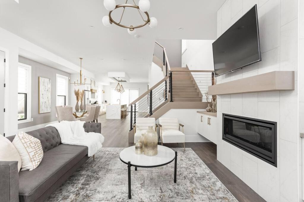 Photo of Livingroom in Kennedy King