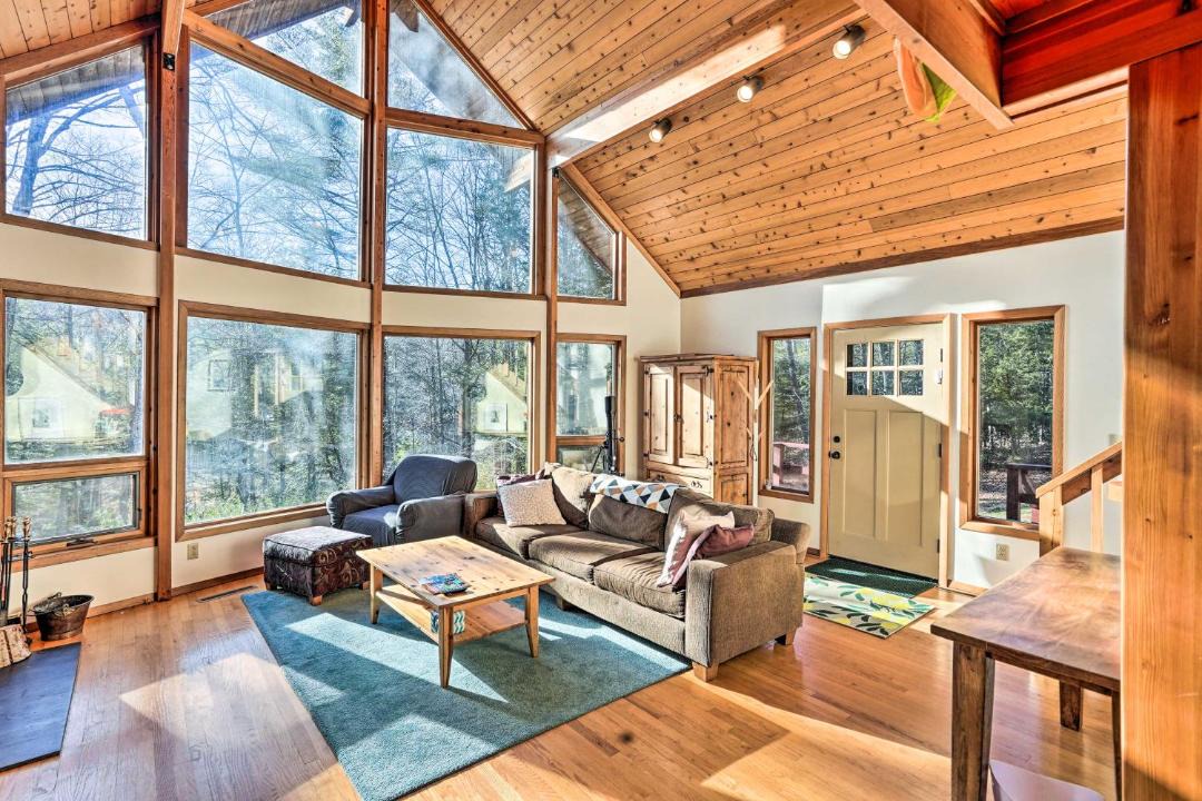 Photo of Livingroom in Otis