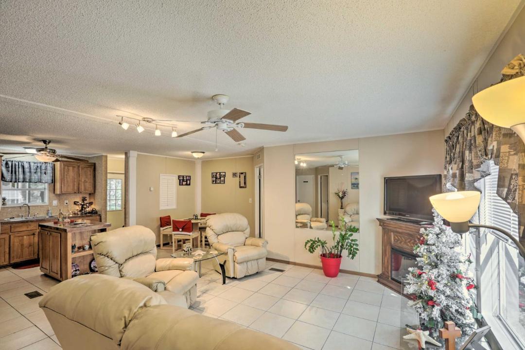 Photo of Livingroom in Salem