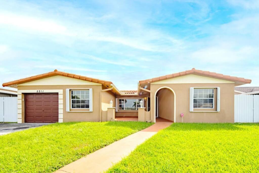 Photo of Others in Pembroke Pines