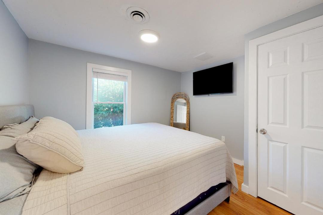 Photo of Bedroom in Falmouth