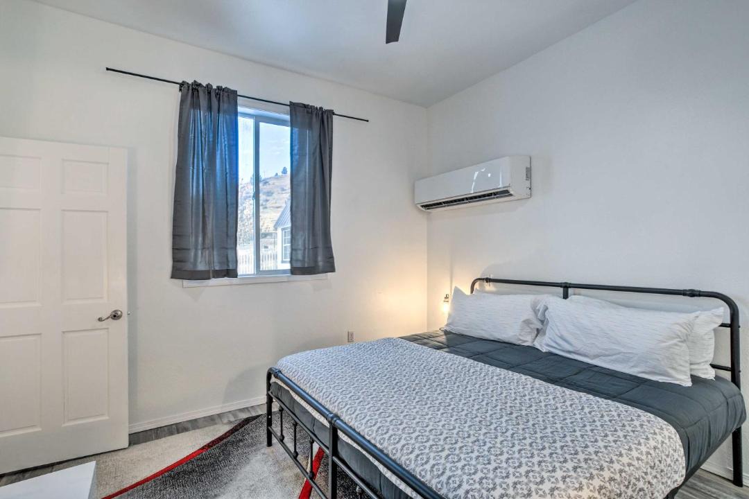 Photo of Bedroom in Altamont