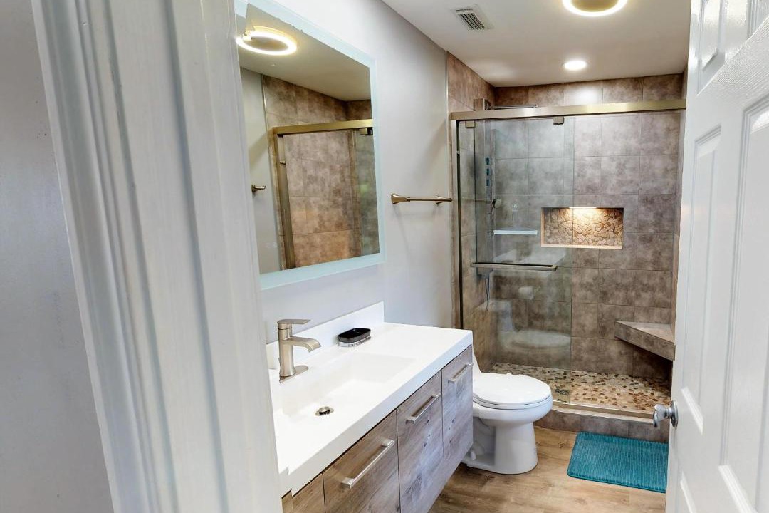 Photo of Bathroom in Miramar Beach
