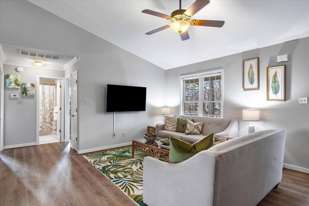 Photo of Livingroom in Midlothian