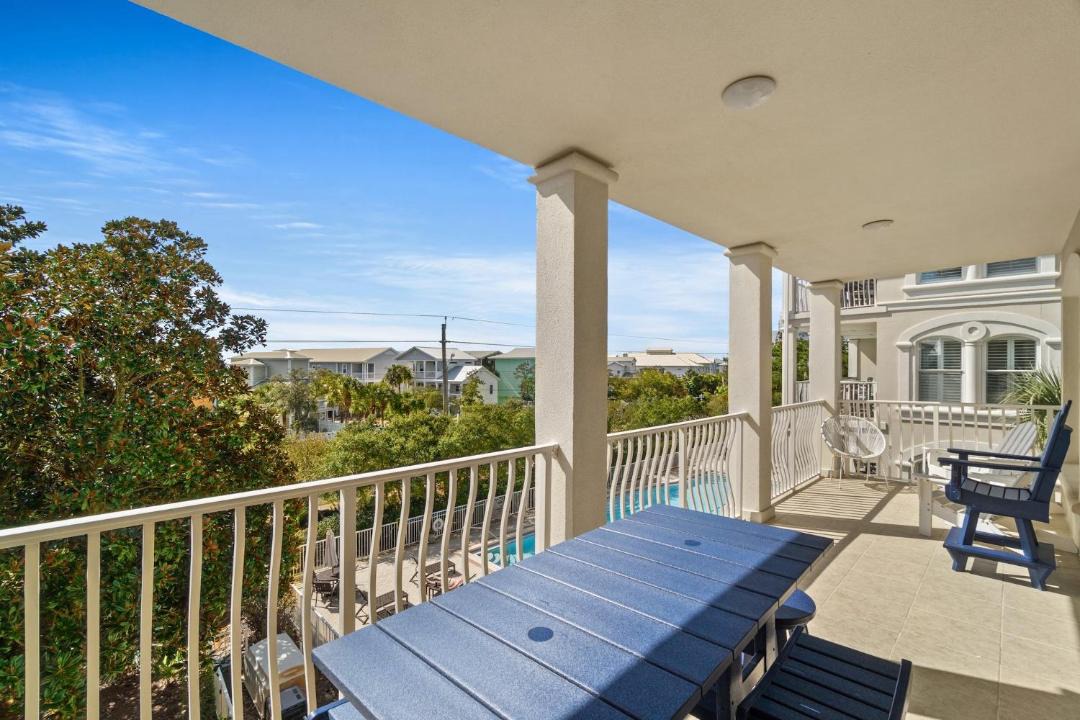 Photo of Patio Balcony in Seagrove Beach
