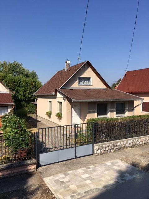 Photo of Buildings in Zsorifurdo