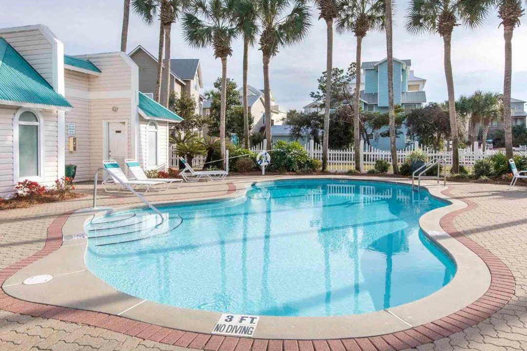 Photo of Others in Crystal Shores