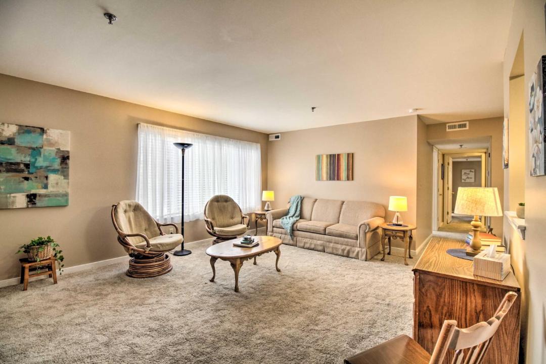 Photo of Livingroom in Lexington