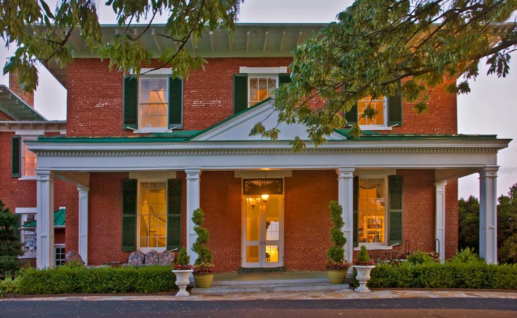 Photo of Buildings in Hume