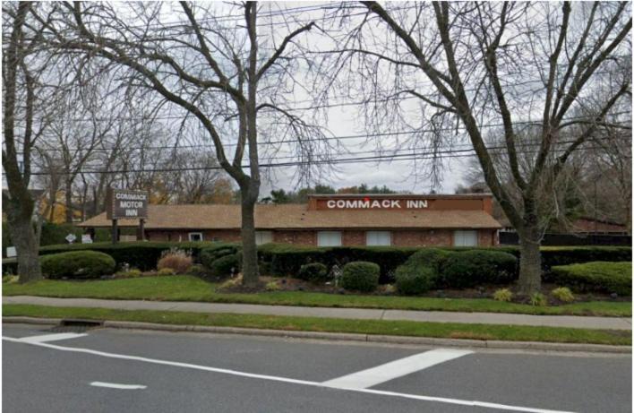Photo of Buildings in Commack