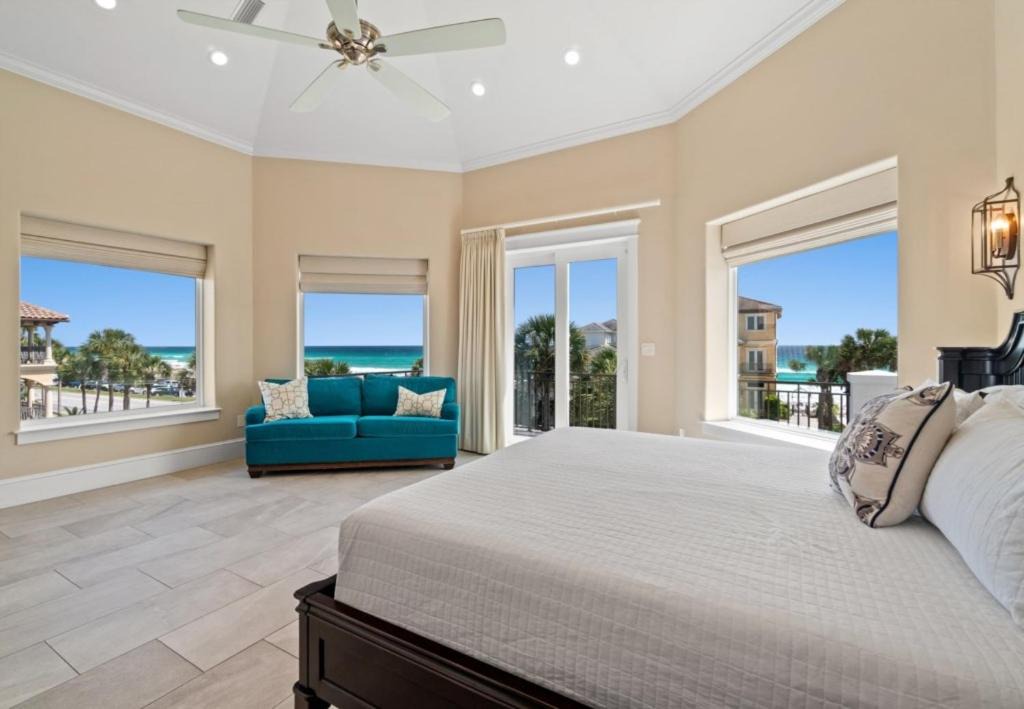 Photo of Bedroom in Destiny Grand Palms