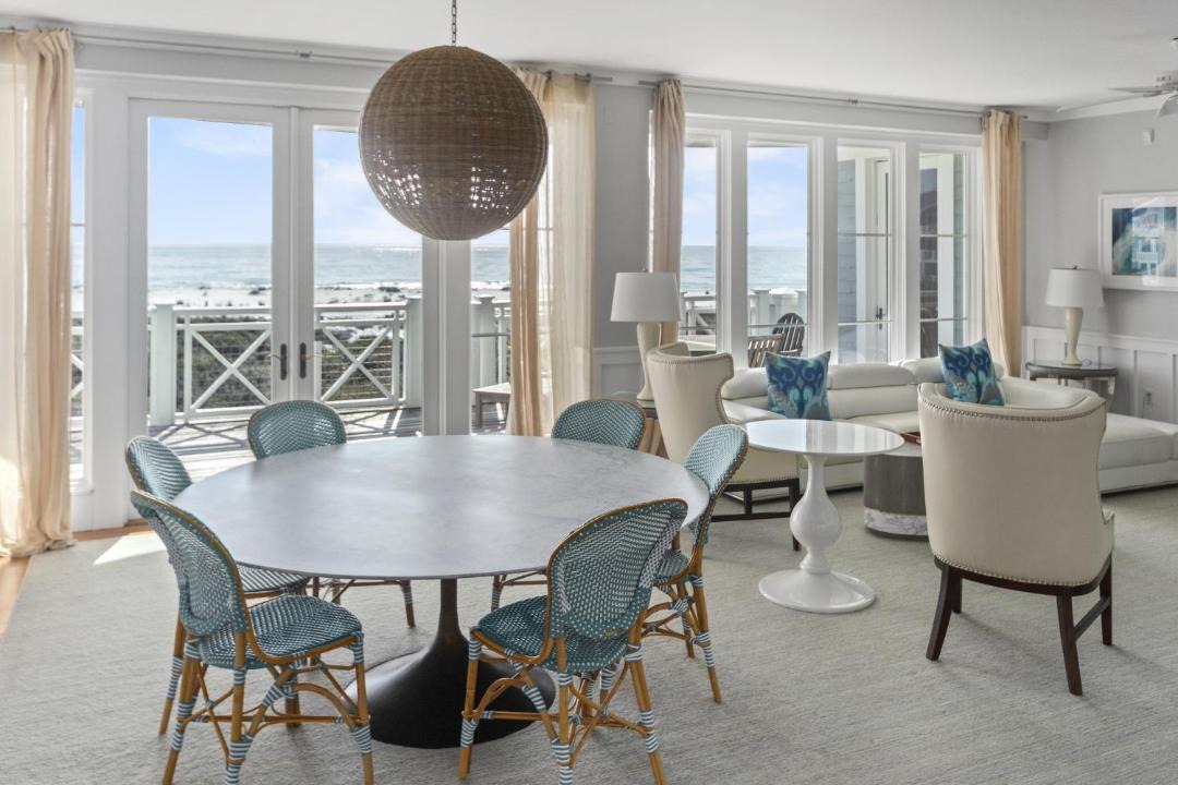 Photo of Livingroom in WaterSound Beach