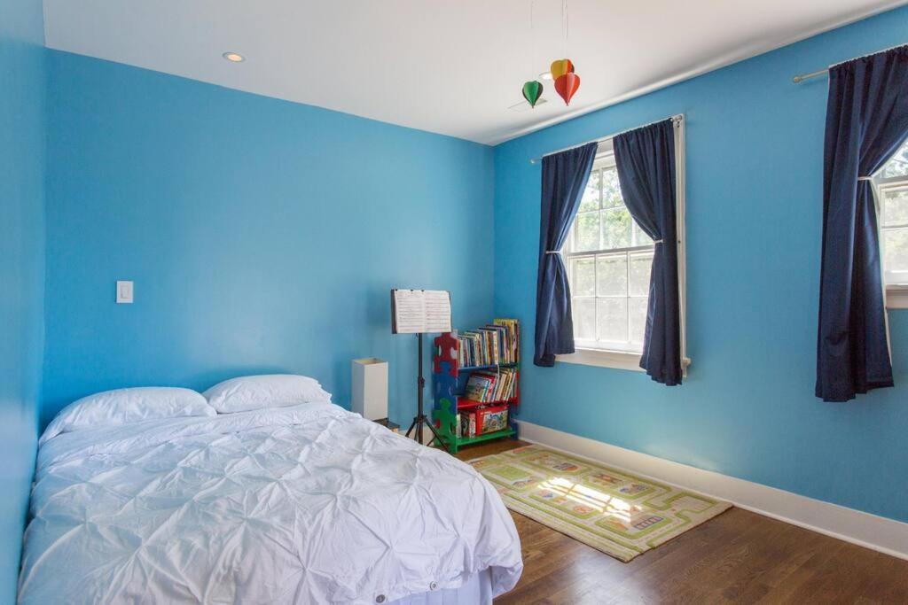 Photo of Bedroom in North Downtown