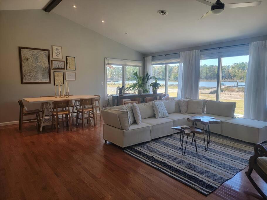 Photo of Livingroom in Onemo
