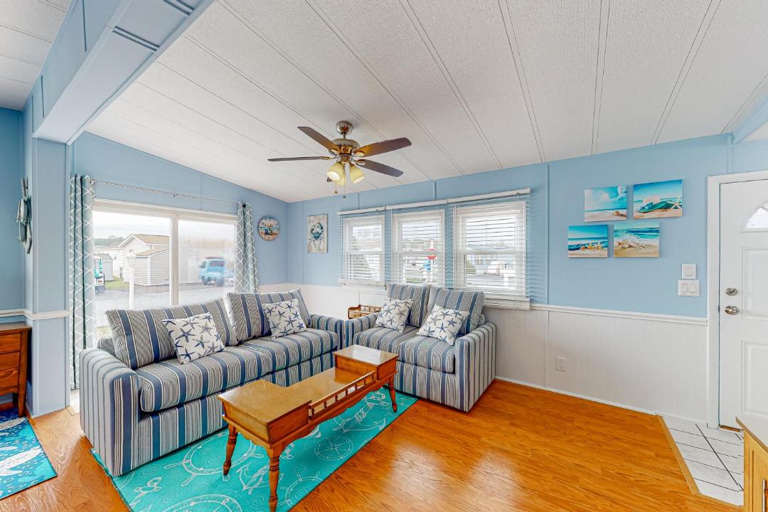 Photo of Livingroom in Assateague Pointe