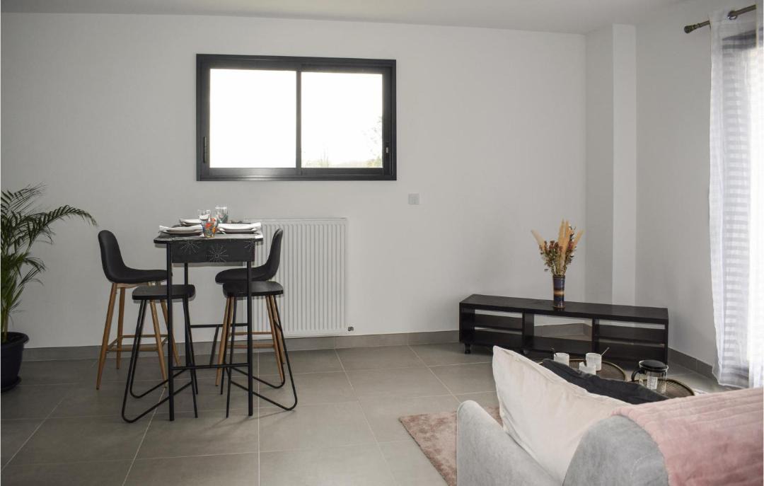 Photo of Livingroom in Lantic