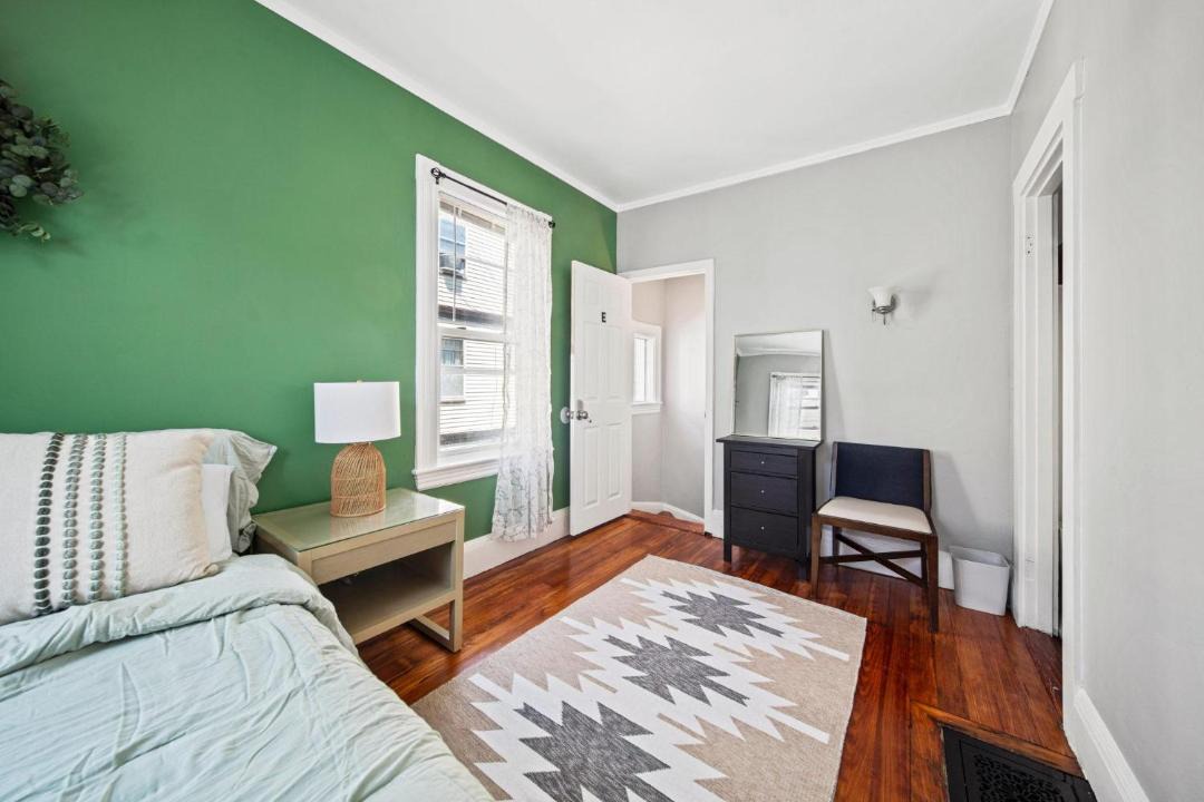 Photo of Bedroom in Oak Square