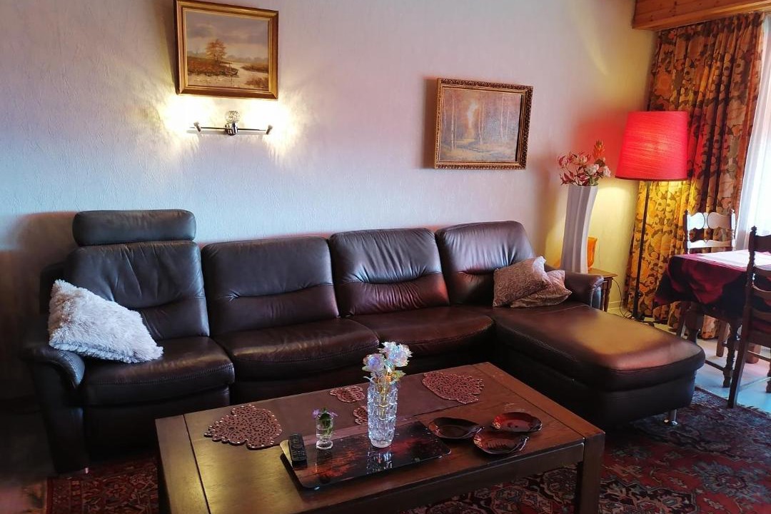 Photo of Livingroom in Lostorf