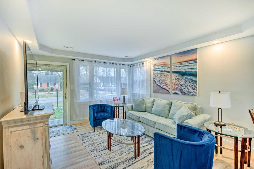 Photo of Livingroom in Henrico