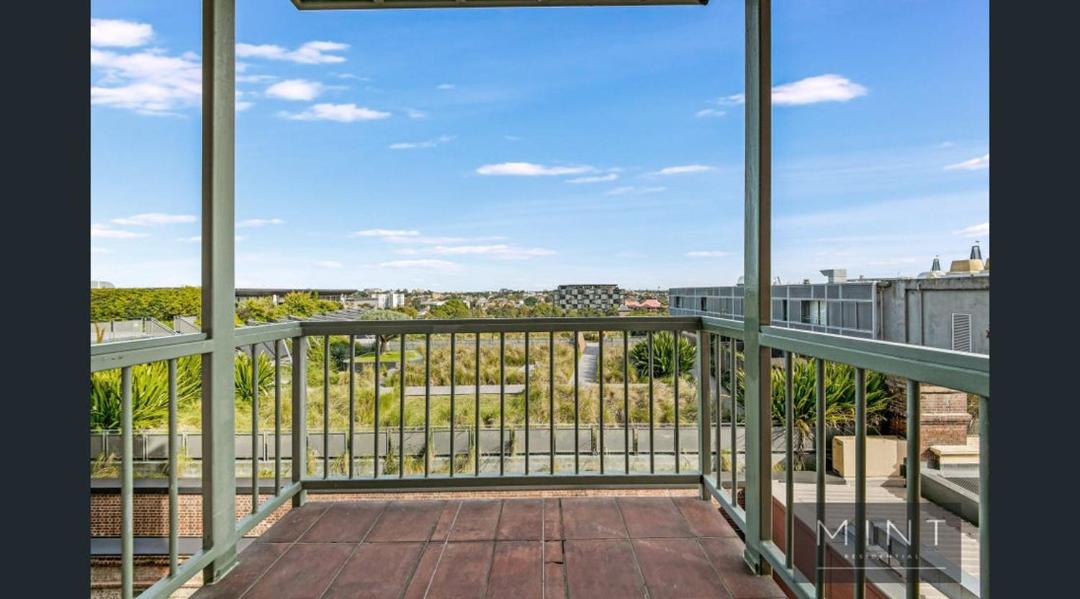 Photo of Patio Balcony in Darling Harbour
