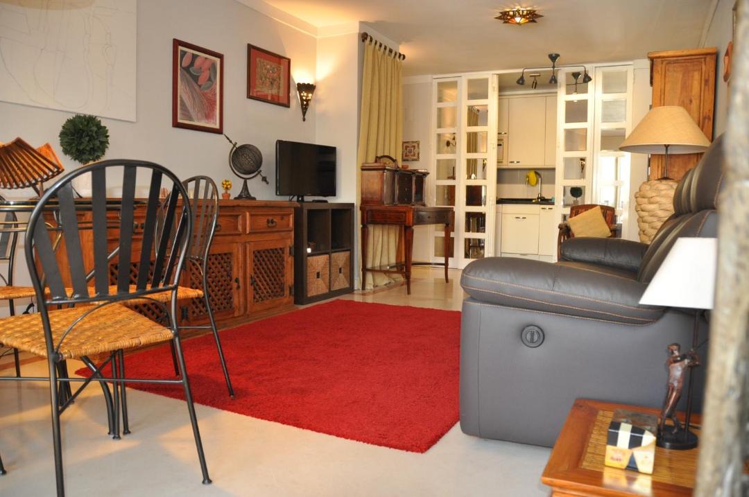Photo of Livingroom in Lumiar