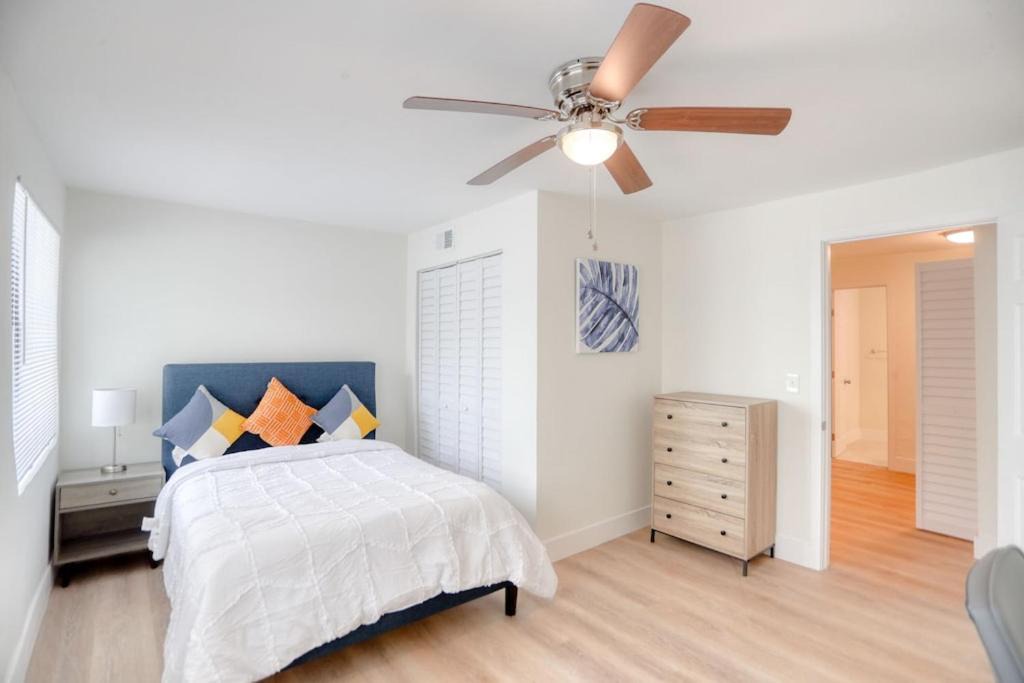 Photo of Bedroom in Southwest Coconut Grove