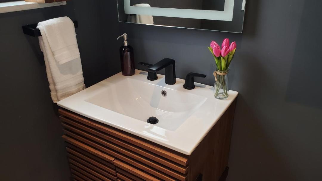 Photo of Bathroom in The Roads