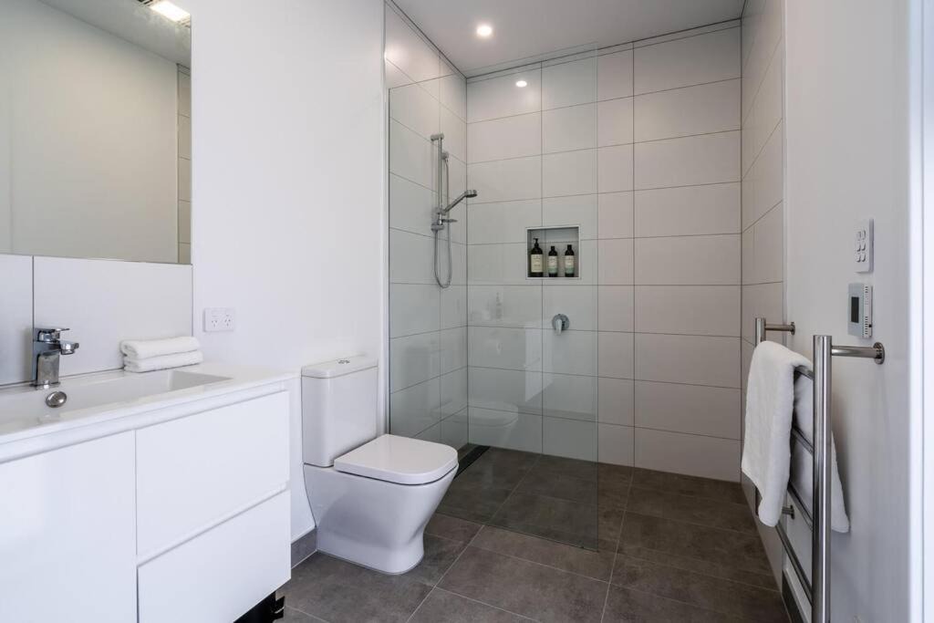 Photo of Bathroom in Binalong Bay