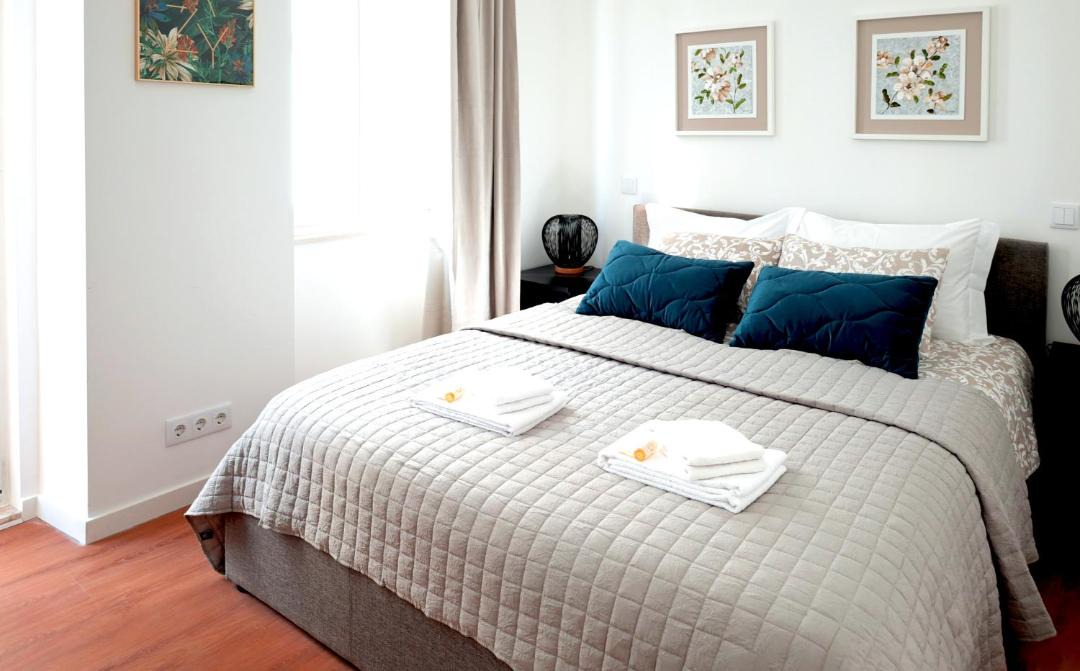 Photo of Bedroom in Linda-a-Velha