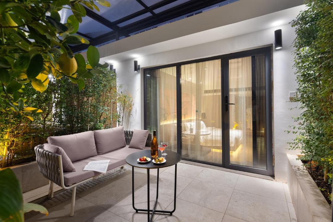 Photo of Patio Balcony in Kai Fu