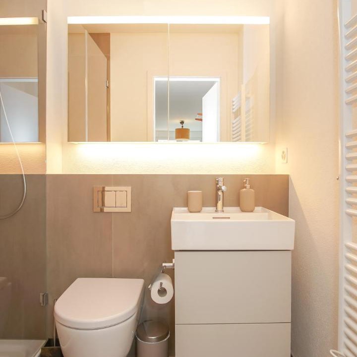 Photo of Bathroom in Iselin