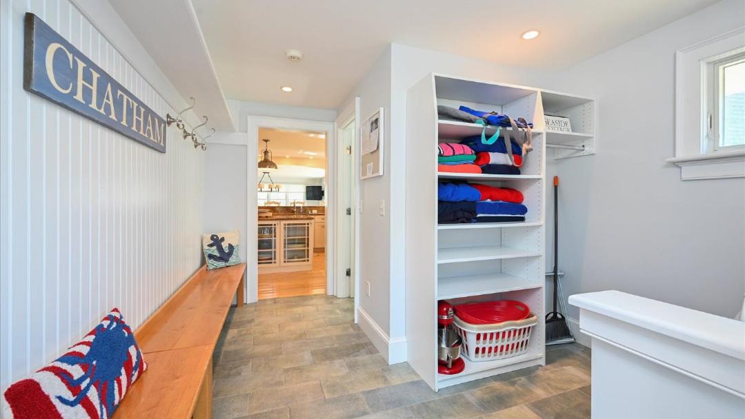 Photo of Livingroom in Chatham