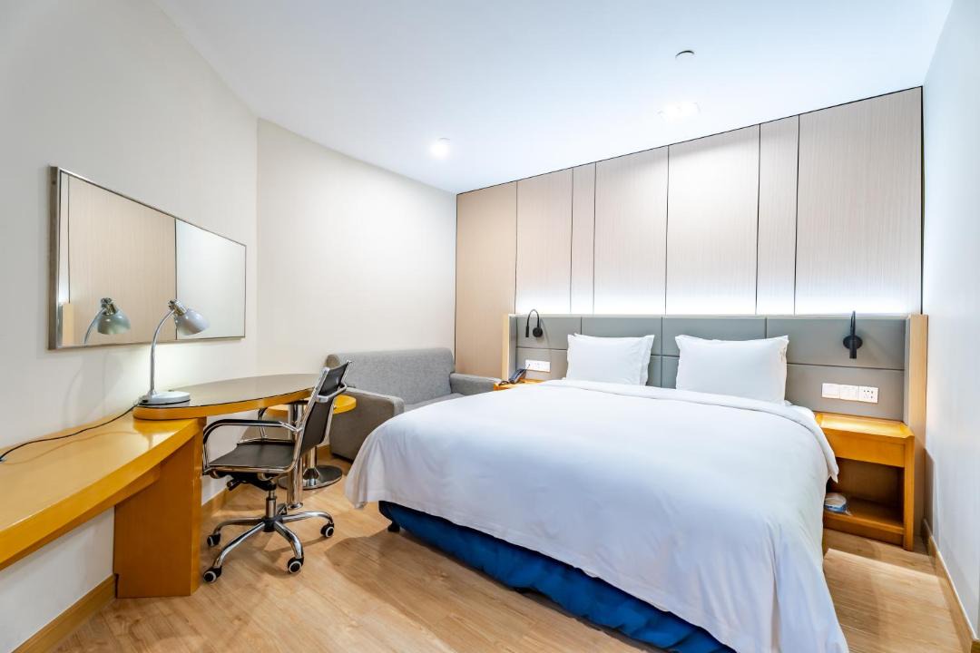 Photo of Bedroom in Jinqiao