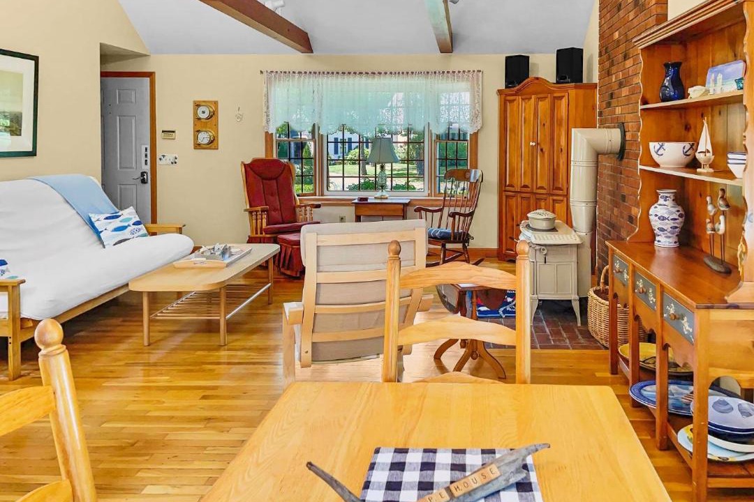 Photo of Livingroom in Harwich Center